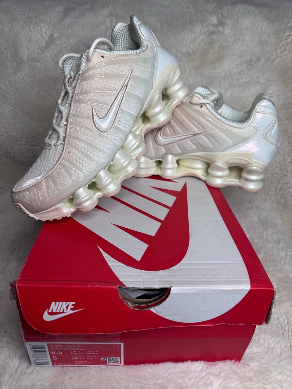 New in Box 👟 Women’s Nike Shox TL Size 6.5